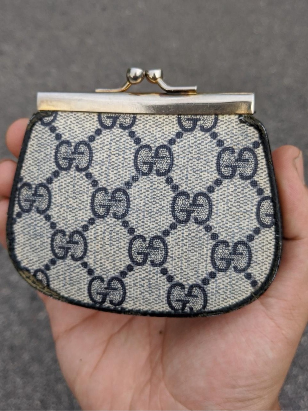 Vintage Gucci Coin Purse!